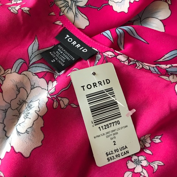 Torrid NWT Pink Floral Lace-Up Tank 2x - Picture 7 of 7